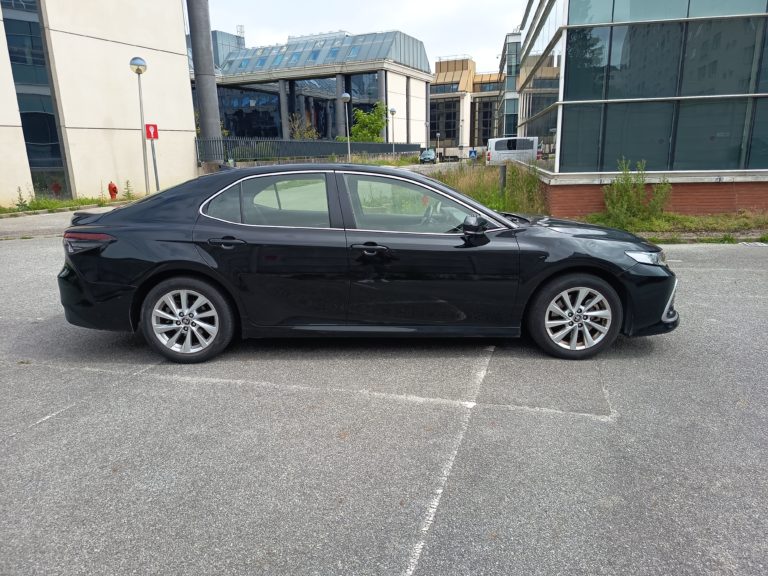 Toyota Camry VO 412 - Photo 5