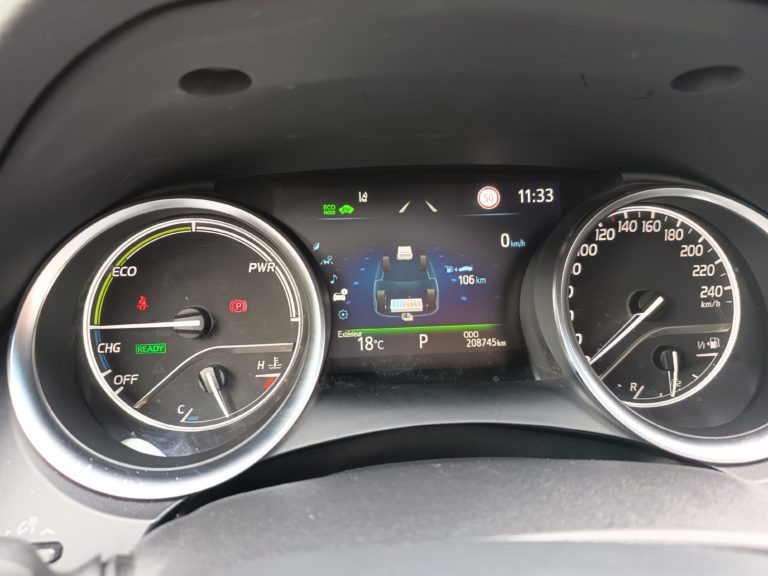 Toyota Camry VO 412 - Photo 11