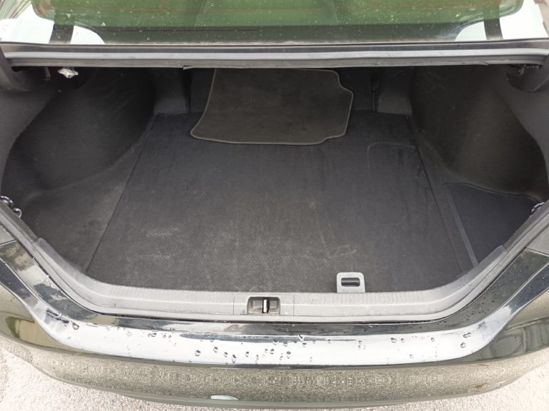 Toyota Camry VO 412 - Photo 20