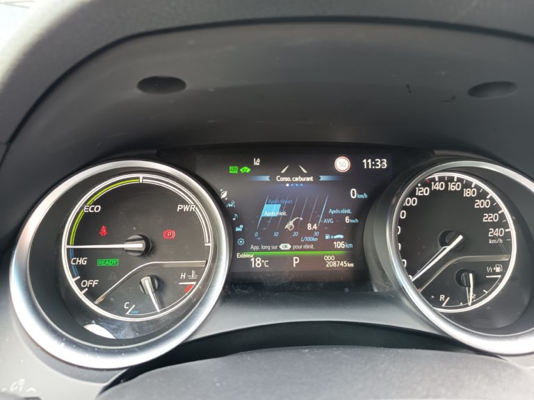 Toyota Camry VO 412 - Photo 27