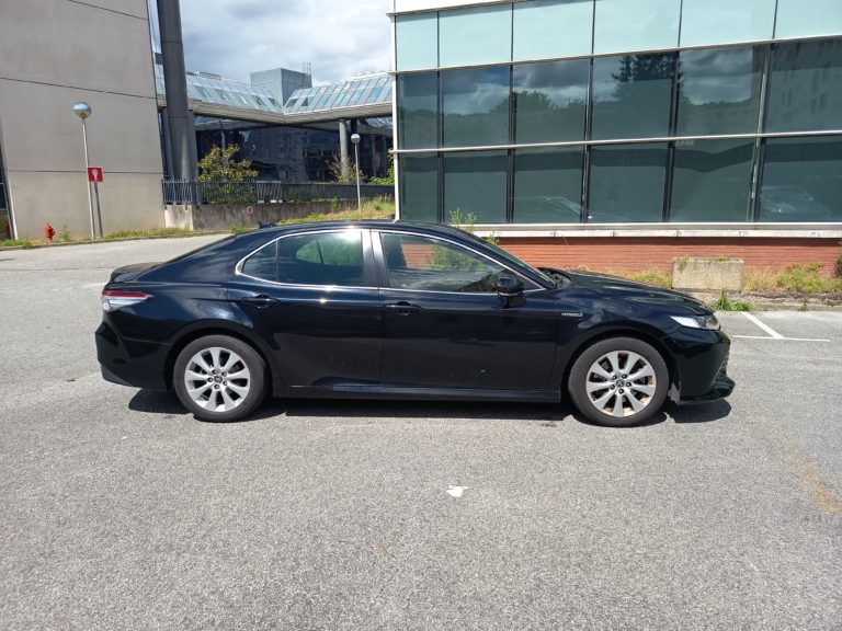 Toyota Camry VO 413 - Photo 5