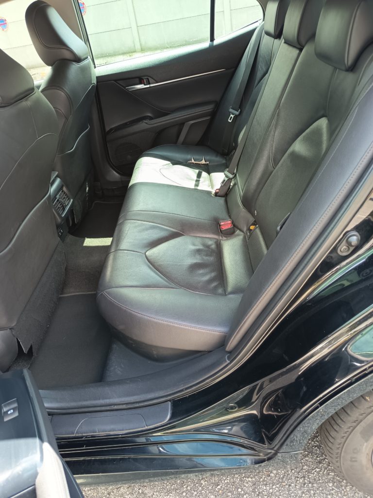 Toyota Camry VO 413 - Photo 9