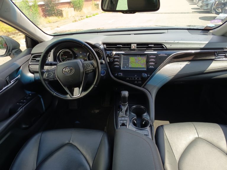 Toyota Camry VO 413 - Photo 10