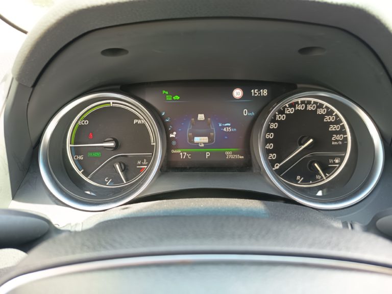 Toyota Camry VO 413 - Photo 12