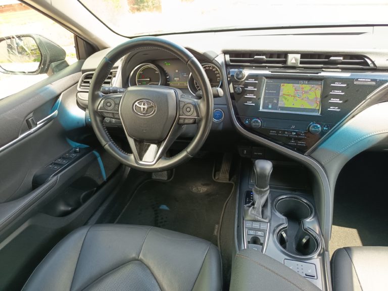 Toyota Camry VO 413 - Photo 24