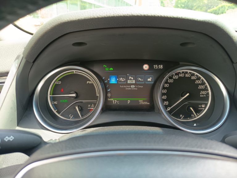 Toyota Camry VO 413 - Photo 27