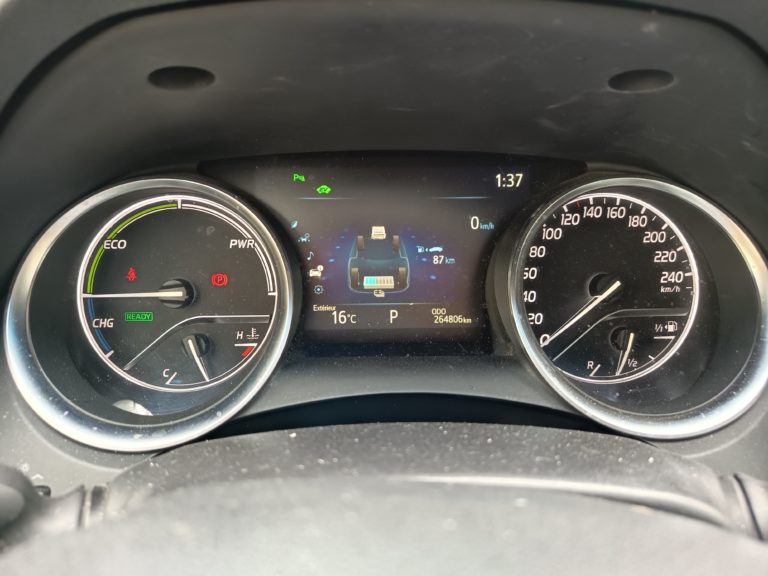 Toyota Camry VO 414 - Photo 13