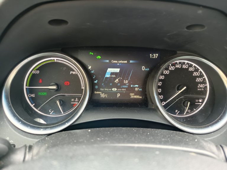 Toyota Camry VO 414 - Photo 14