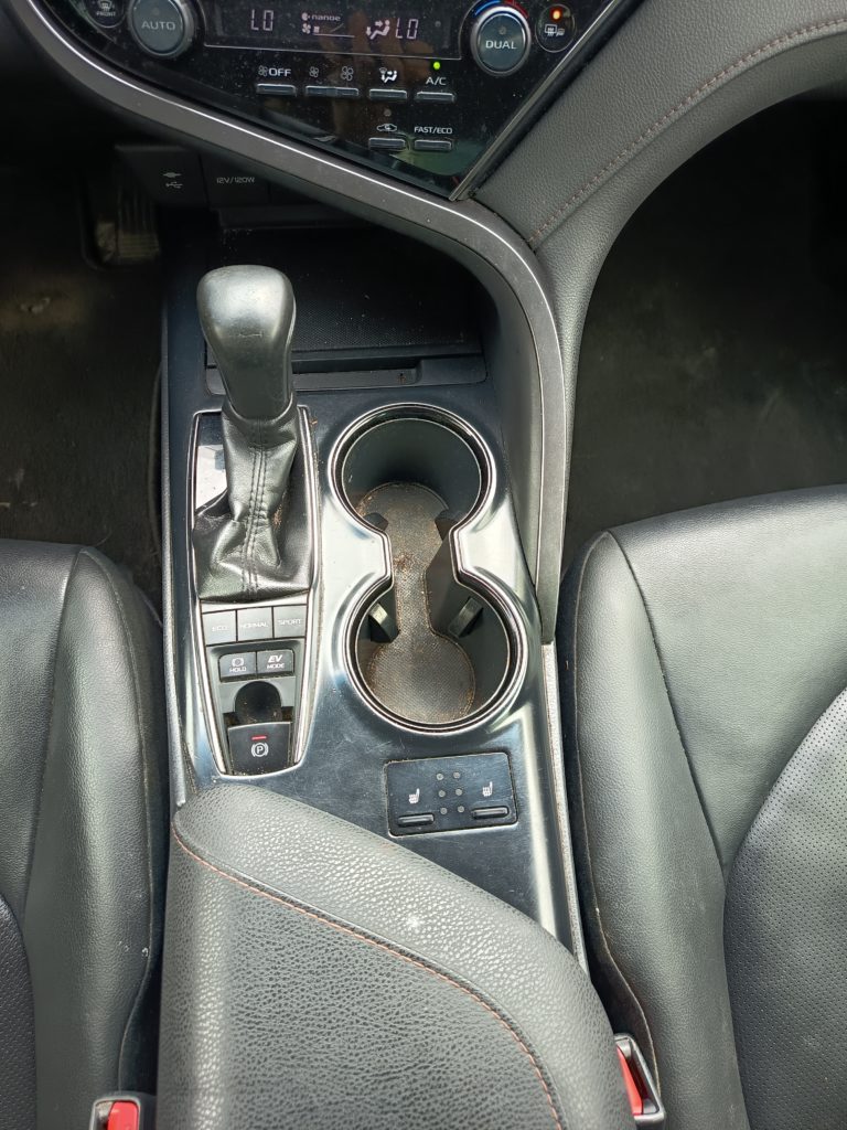 Toyota Camry VO 414 - Photo 27