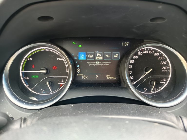 Toyota Camry VO 414 - Photo 29