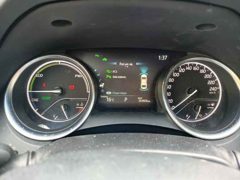Toyota Camry VO 414 - Photo 30