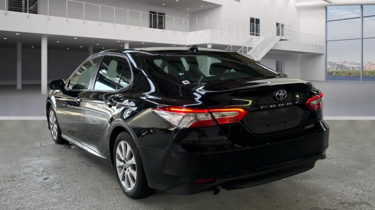 Toyota Camry VO 416 - Photo 5