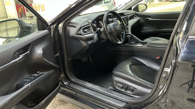Toyota Camry VO 416 - Photo 6