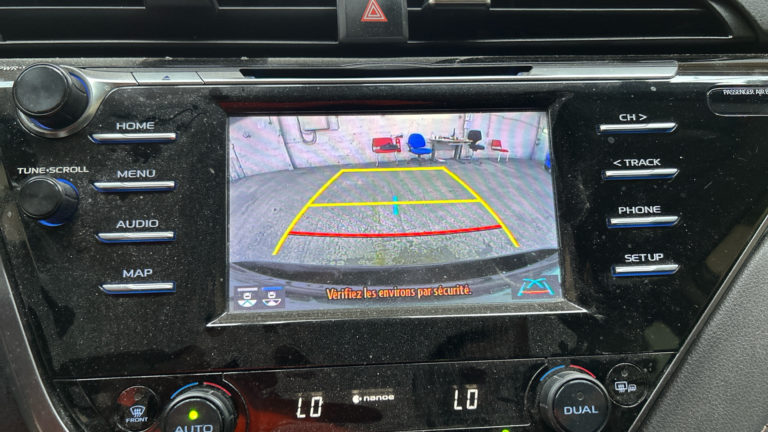 Toyota Camry VO 416 - Photo 8