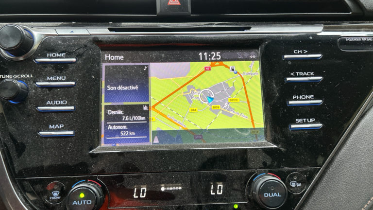 Toyota Camry VO 416 - Photo 9