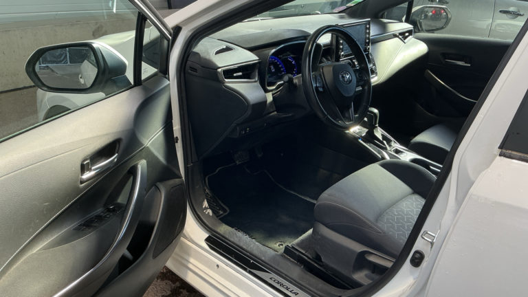Toyota Corolla TS VO 418 - Photo 7