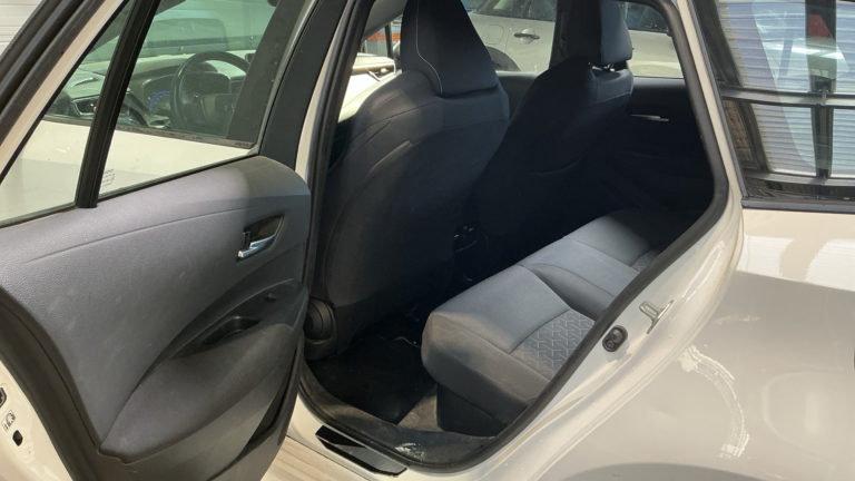 Toyota Corolla TS VO 418 - Photo 8