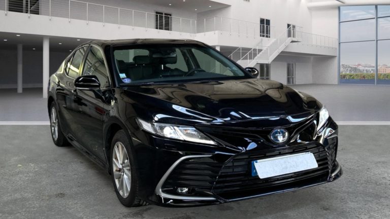 Toyota Camry VO 421 - Photo 3