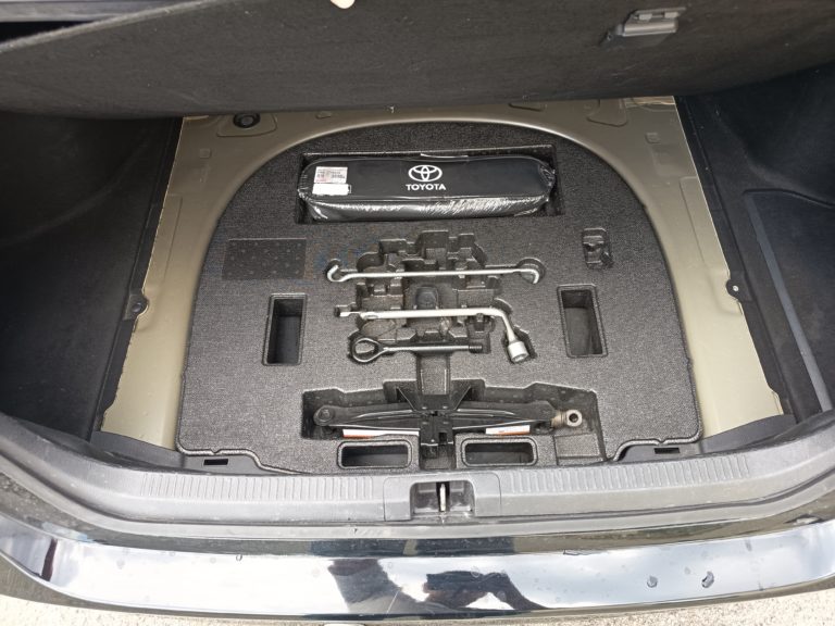 Toyota Camry VO 415 - Photo 20