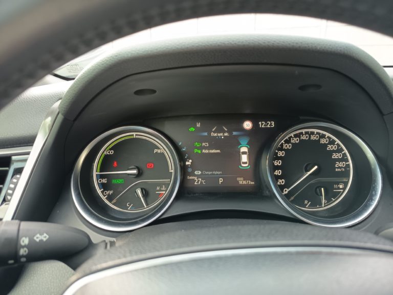 Toyota Camry VO 415 - Photo 27