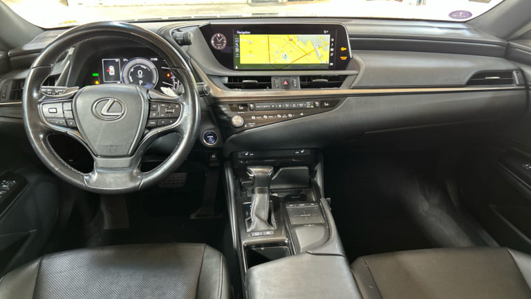 Lexus ES 300h VO 429 - Photo 6