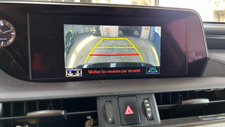 Lexus ES 300h VO 429 - Photo 9