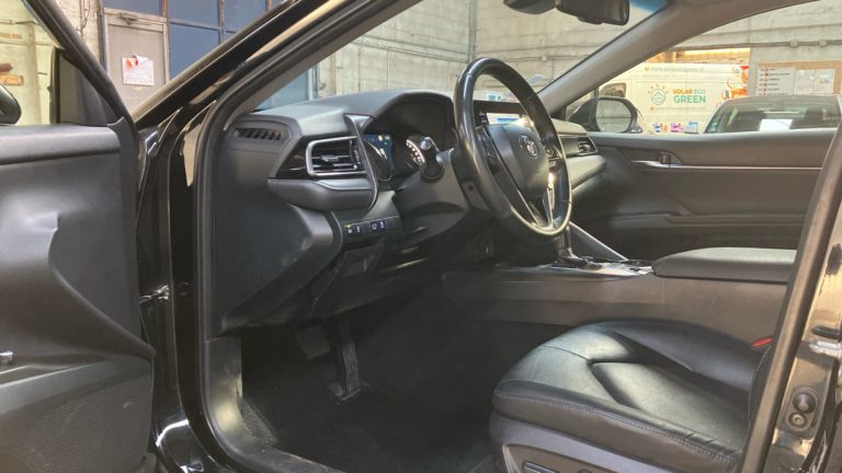Toyota Camry VO 433 - Photo 10