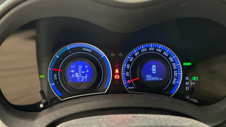 Toyota Auris VO 435 - Photo 8