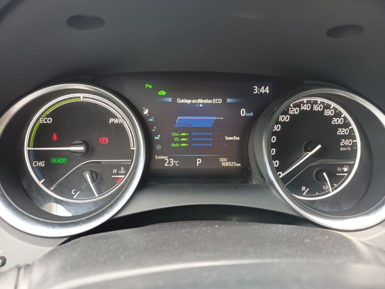 Toyota Camry VO 436 - Photo 26