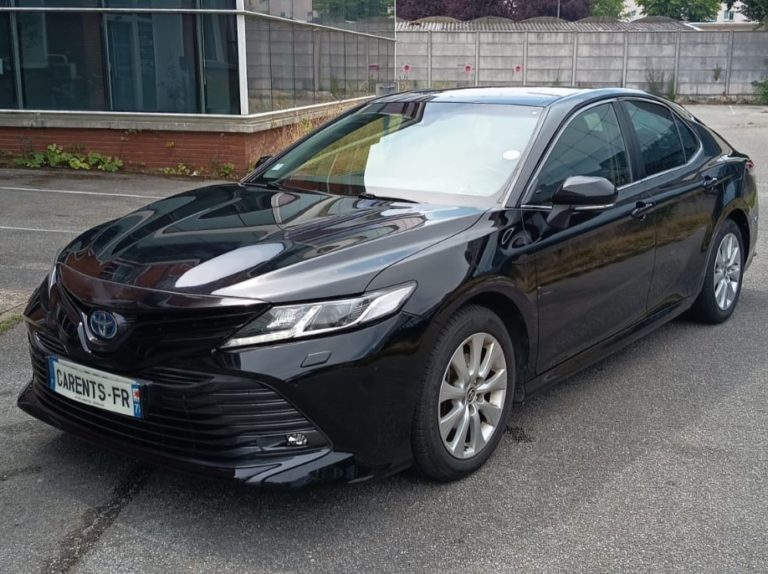 Toyota Camry VO 436 - Photo 1