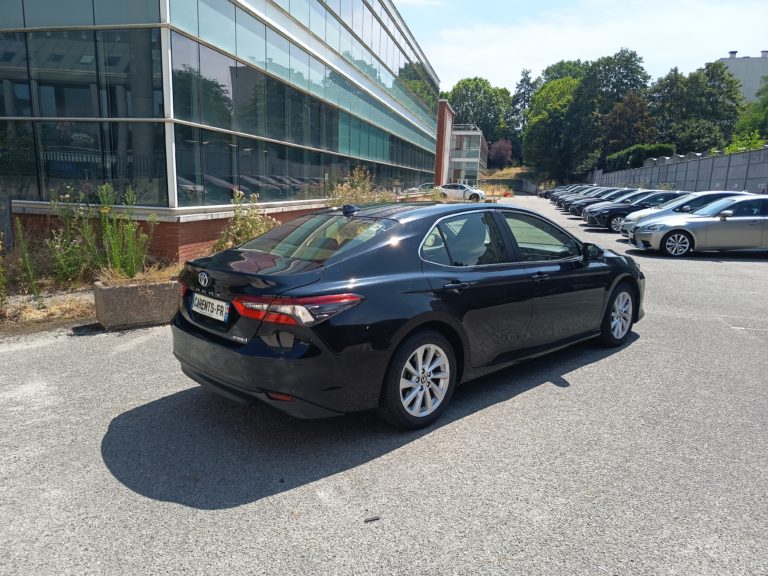 Toyota Camry VO 437 - Photo 4