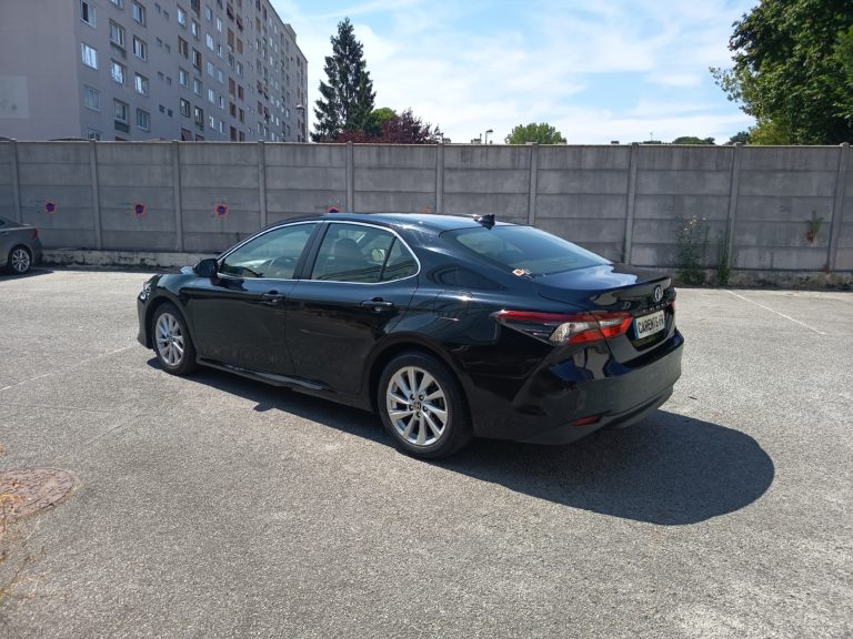 Toyota Camry VO 437 - Photo 5