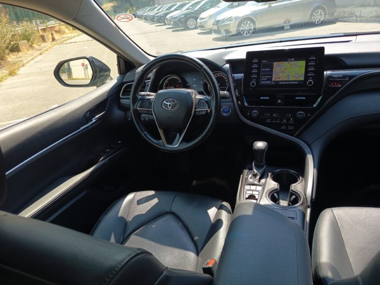 Toyota Camry VO 437 - Photo 6