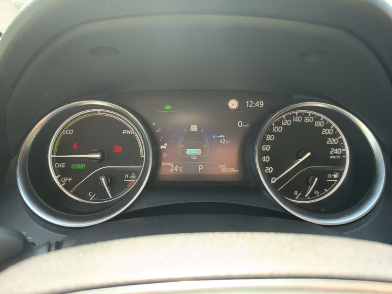 Toyota Camry VO 437 - Photo 9