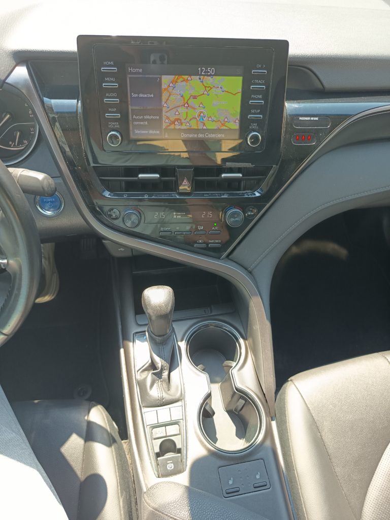 Toyota Camry VO 437 - Photo 11