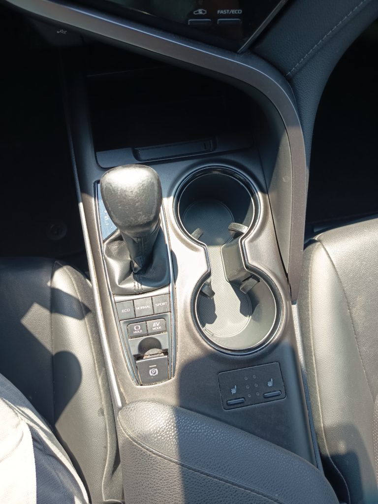 Toyota Camry VO 437 - Photo 30