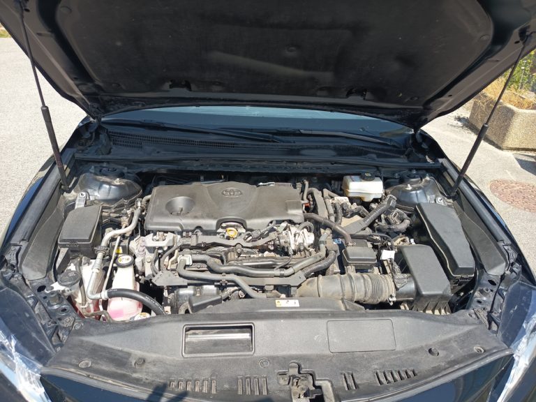 Toyota Camry VO 437 - Photo 32