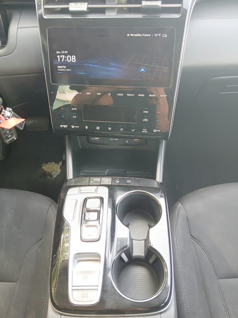 Hyundai Tucson VO 441 - Photo 27