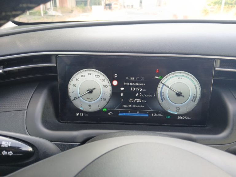 Hyundai Tucson VO 441 - Photo 33