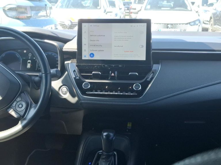 Toyota Corolla TS VO 451 - Photo 8