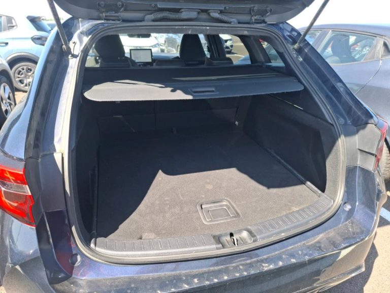 Toyota Corolla TS VO 451 - Photo 11