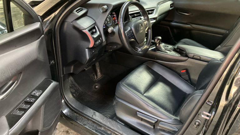 Lexus UX VO 455 - Photo 11