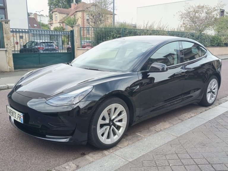 Tesla Model 3 VO 458 - Photo 1