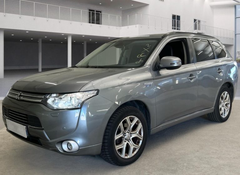 VO 490 - Mitsubishi Outlander