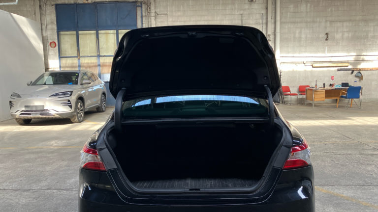 Toyota Camry VO 496 - Photo 15