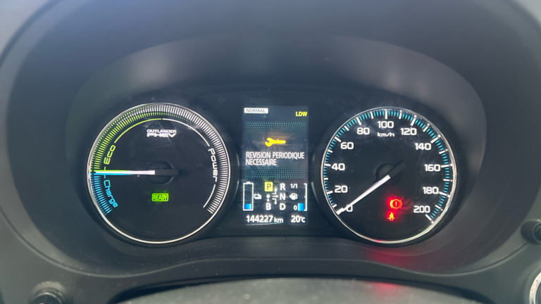 Mitsubishi Outlander VO 497 - Photo 9