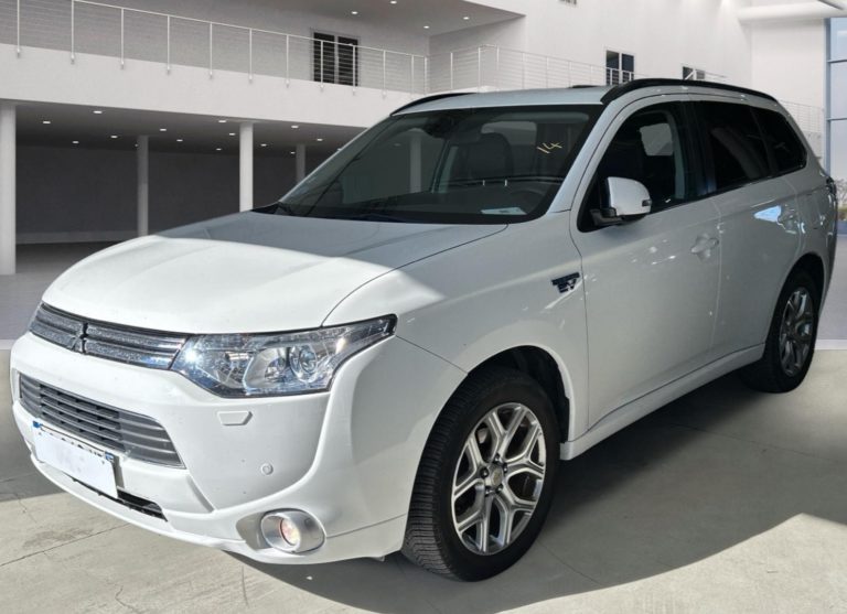 VO 497 - Mitsubishi Outlander