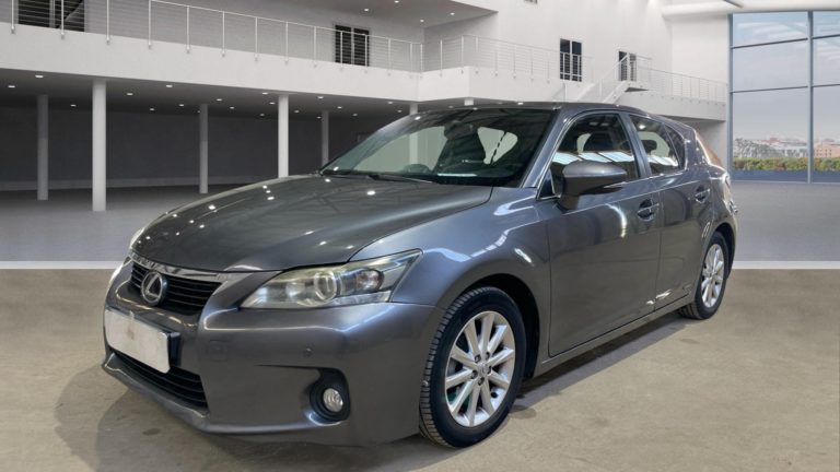 Lexus CT 200h VO 504 - Photo 2