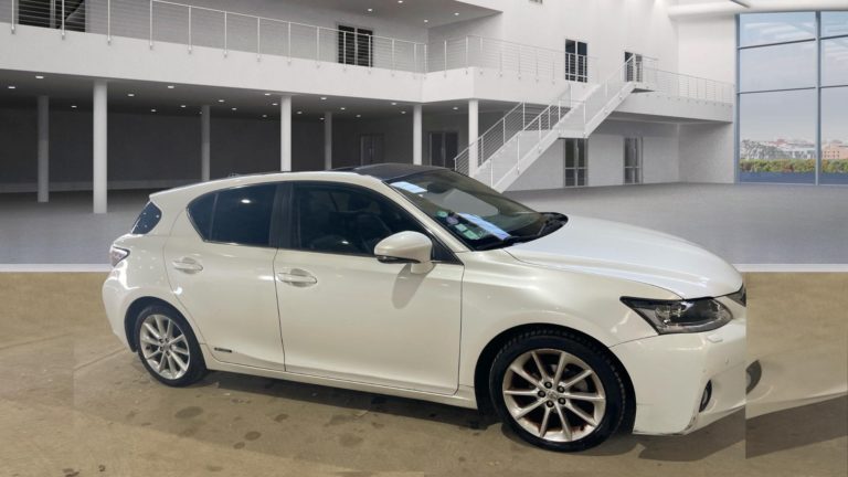 Lexus CT 200h VO 516 - Photo 3