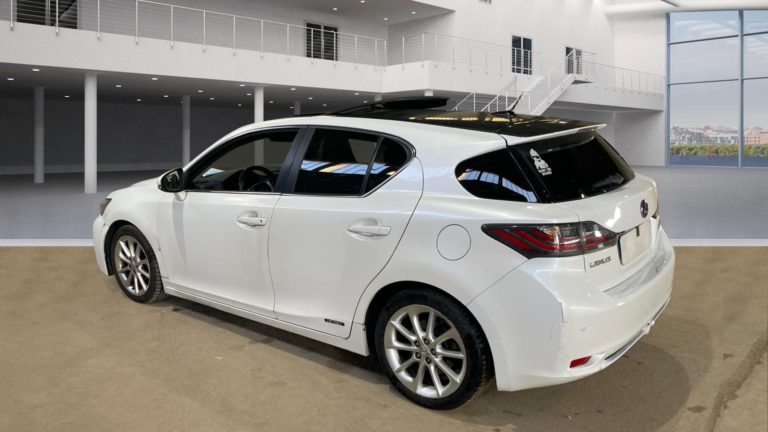 Lexus CT 200h VO 516 - Photo 4